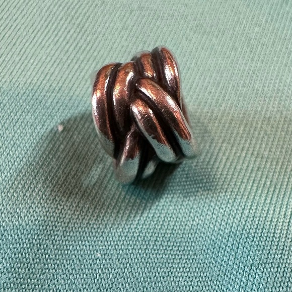 Silver Knot Ring - Picture 5 of 5